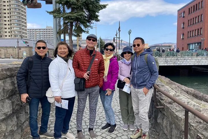 Private Customizable walking Tour in Otaru — operator photo 4