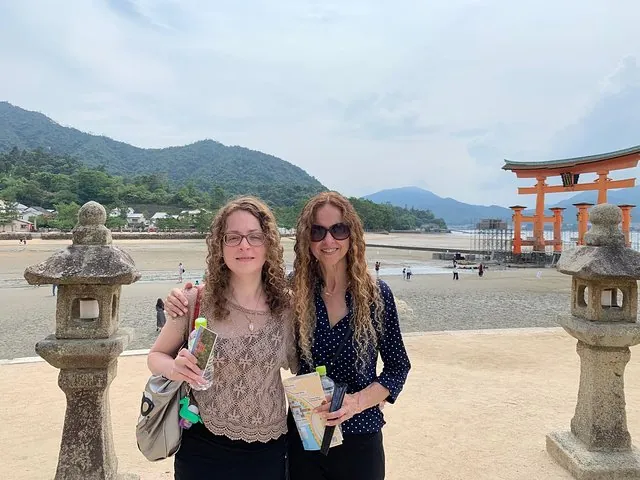Hiroshima & Miyajima in 1 Day: Private Tour, Licensed Guide — operator photo 7