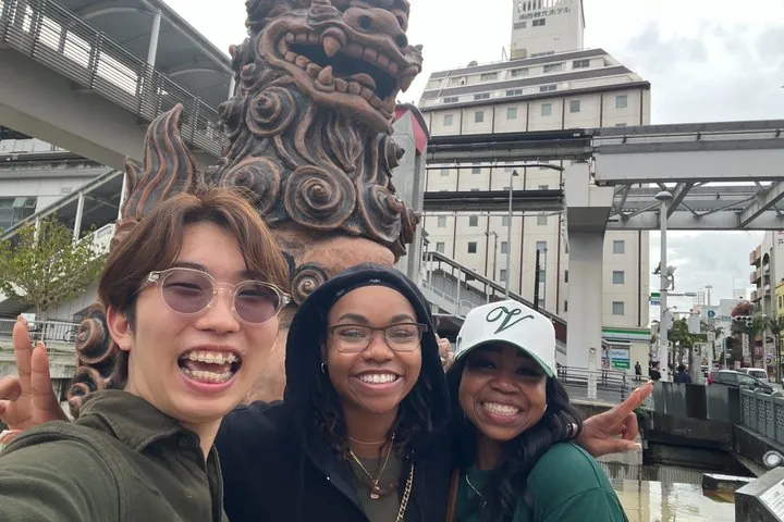 Okinawa morning food walk, Naha — photo from the operator
