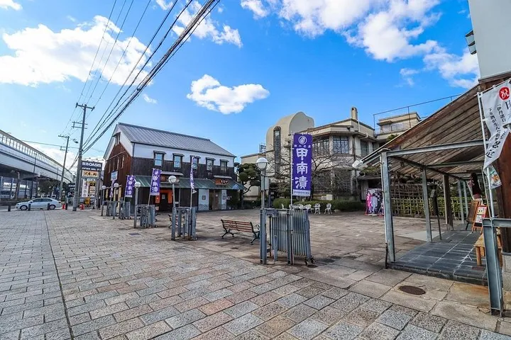Sake Brewery and Japanese Life Experience Tour in Kobe — operator photo 10