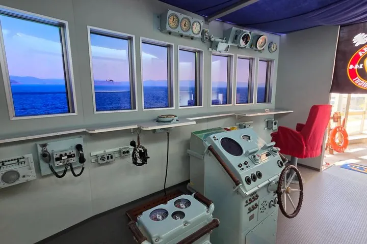 Sasebo: How the Navy Built the City History Tour — operator photo 3