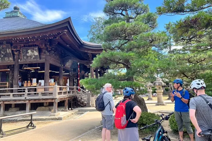 Amanohashidate Sand bar & culture e-bike tour — operator photo 3