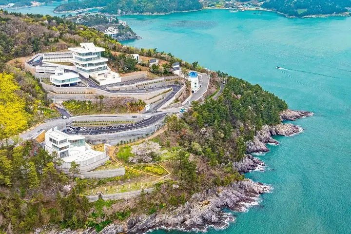 Yeosu Coastal Highlights & Cable Car Day Tour (Seoul to Busan) — operator photo 4