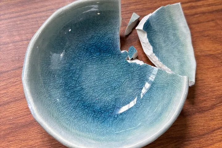 Kintsugi Workshop, Naha, Okinawa – Art from Broken Pieces — operator photo 2