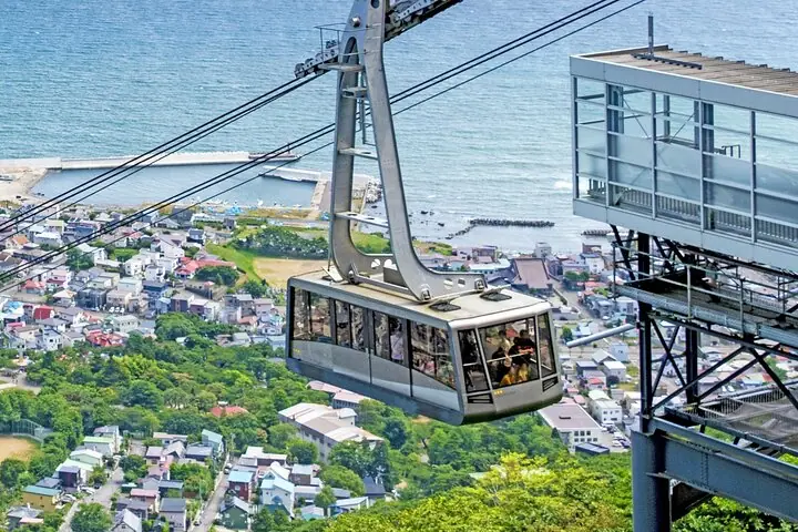 Hakodate: Historic Port Walk & Mt. Hakodate Panoramic Views — operator photo 2