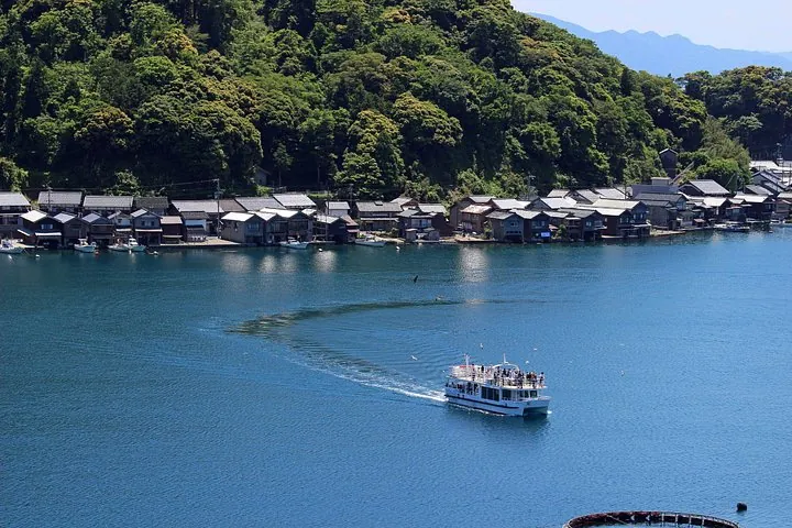 Ine Boathouse Observation Deck