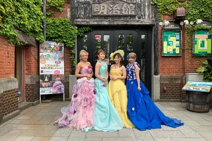 Time Slip Experience in Hakodate with Custom Dress — operator photo 3