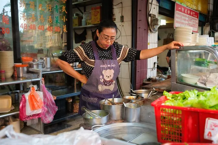 Taipei: Disappearing Flavors of Taiwan Food Tour with 12+ Tasters — operator photo 3