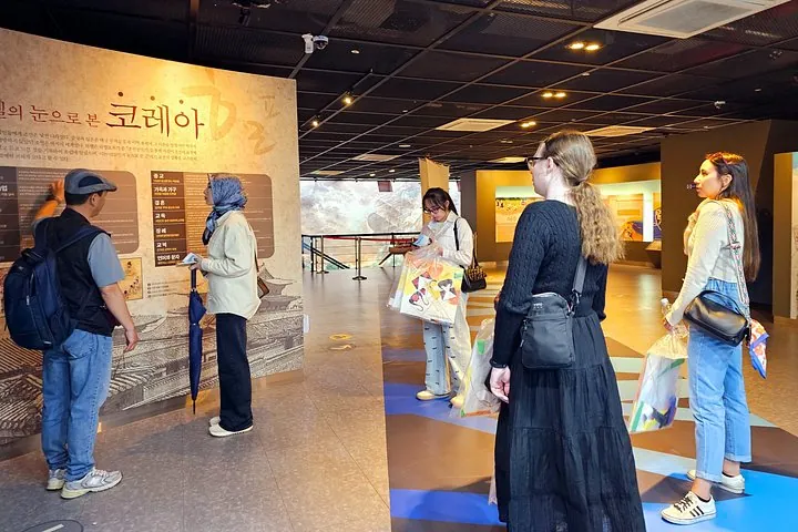 Inside the Hamel Exhibition Hall