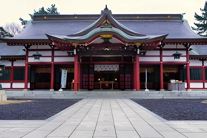 Tsuruga/Fukui: Private Customizable Tour with Local Guide — operator photo 4
