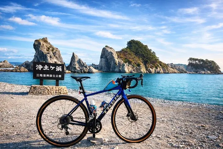 E-Bike Tour to Jodogahama Beach&Jomon Museum–Miyako, Tohoku Japan — operator photo 2
