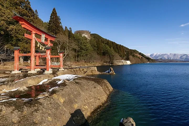 Akita Private Custom Tour with Local Guide — operator photo 3