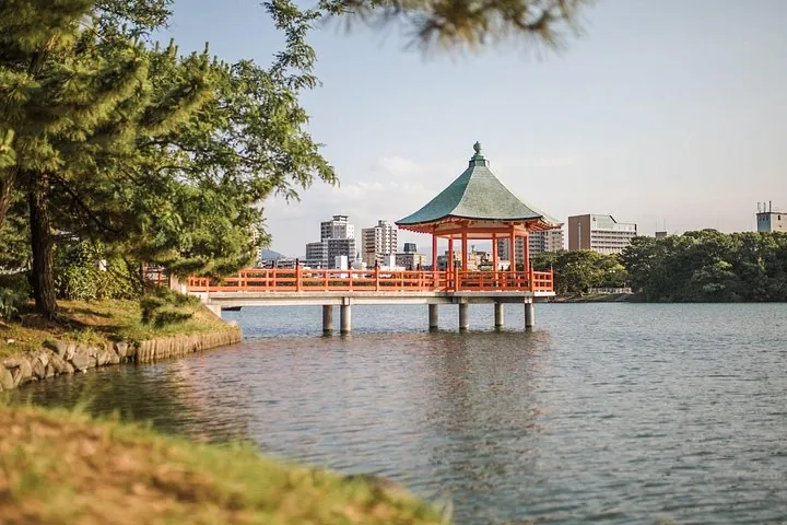 Fukuoka Private Tour with a Local: Highlights & Hidden Gems — operator photo 5
