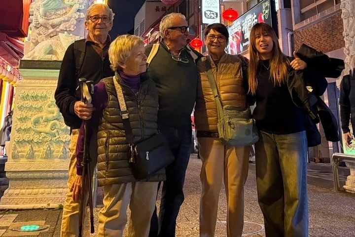 Kobe: Customizable Private Tour w/ Local Student Guide — operator photo 11