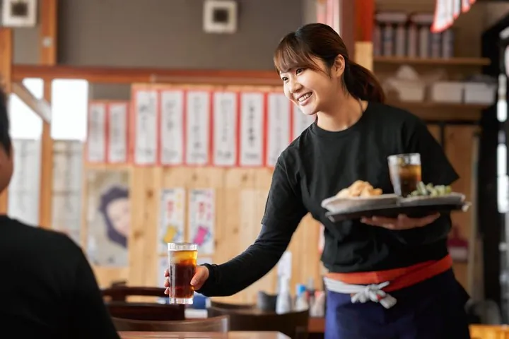 Sasebo: Private Food & Bar Hopping Tour – Choose Your Area — operator photo 4